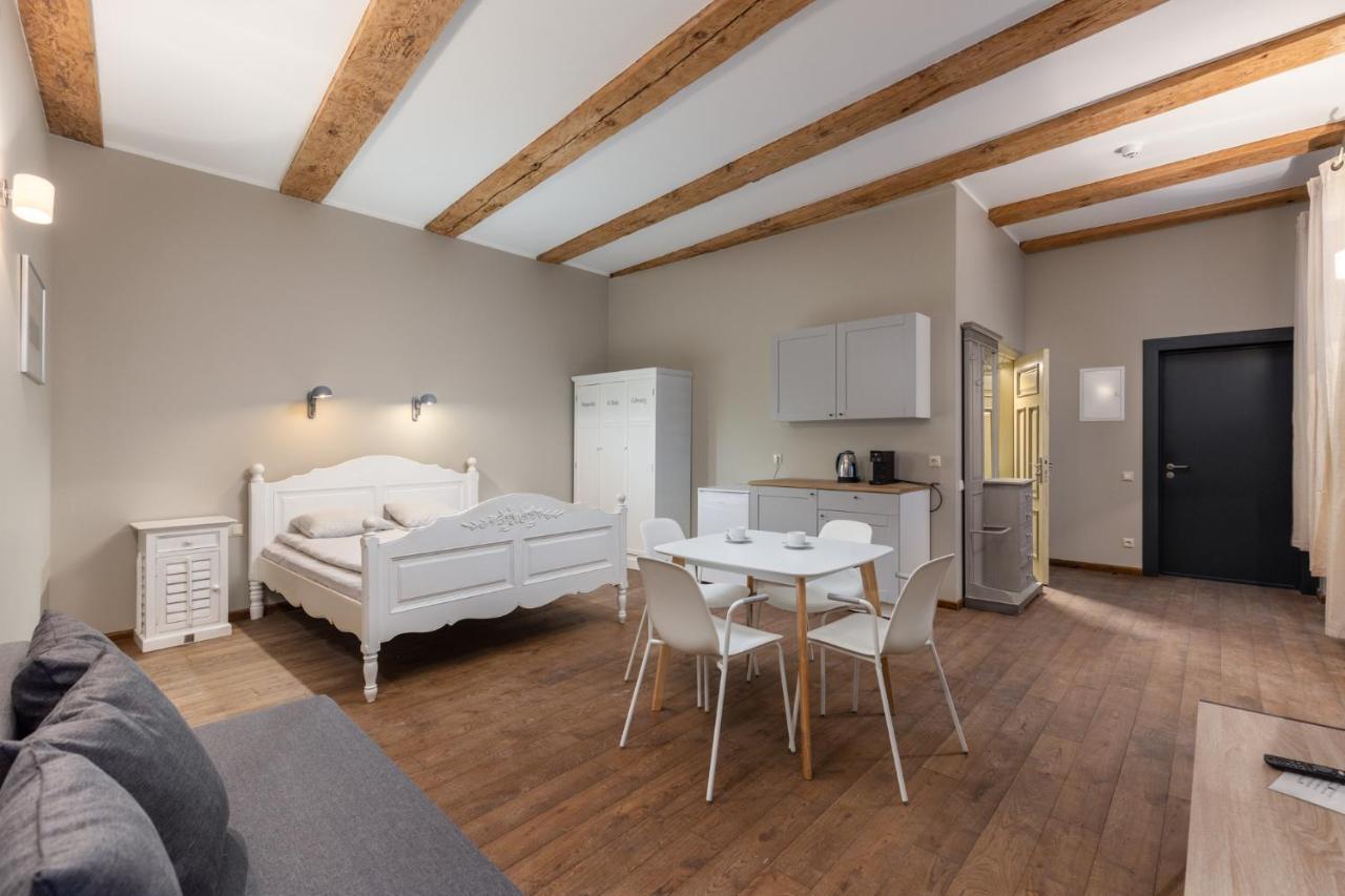 Enjoy Old Town Vibes In 1716 Laipu Residence With 4 Stylish Apartments And 1 Penthouse リガ エクステリア 写真