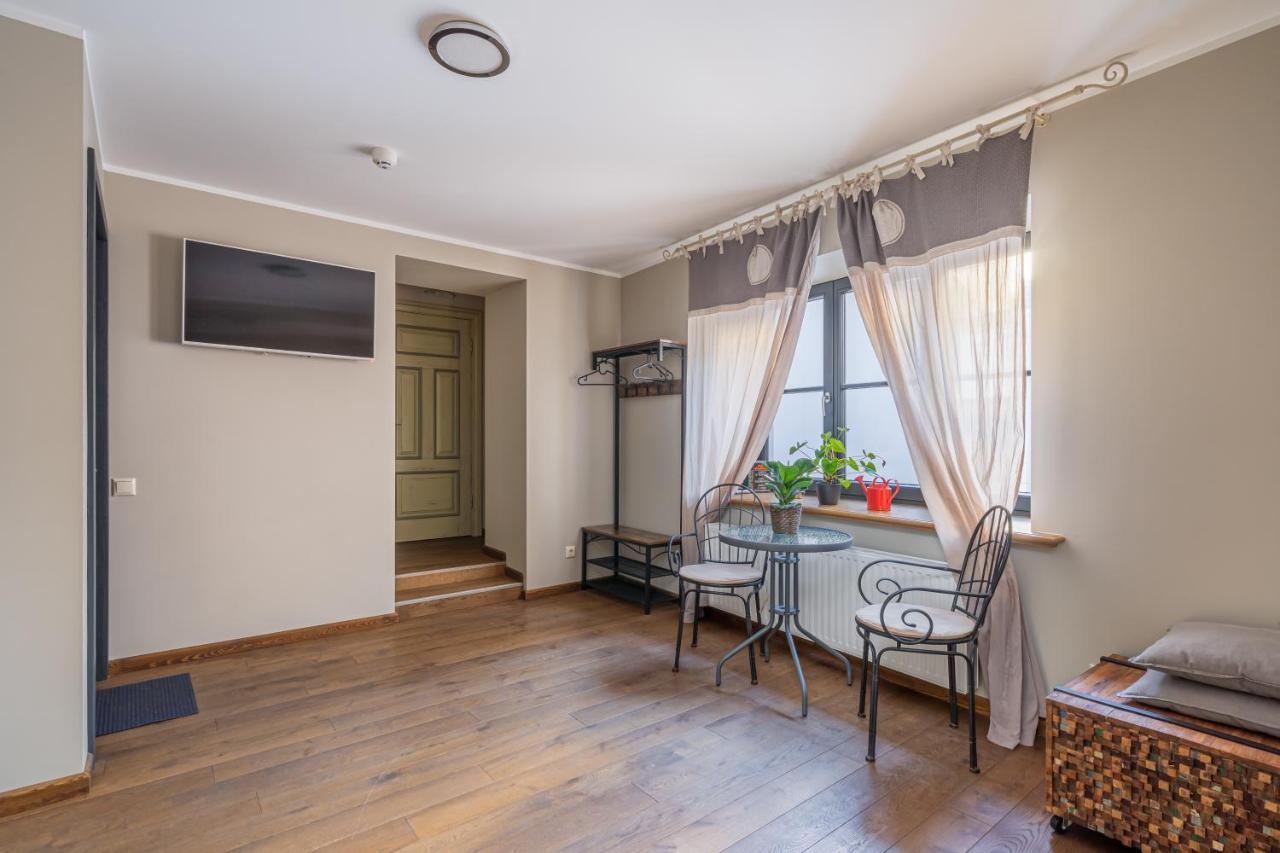 Enjoy Old Town Vibes In 1716 Laipu Residence With 4 Stylish Apartments And 1 Penthouse リガ エクステリア 写真