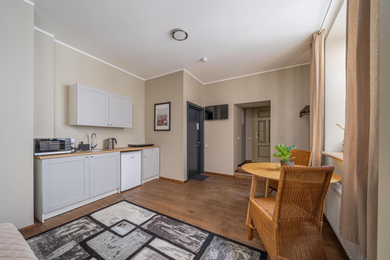 Enjoy Old Town Vibes In 1716 Laipu Residence With 4 Stylish Apartments And 1 Penthouse リガ エクステリア 写真