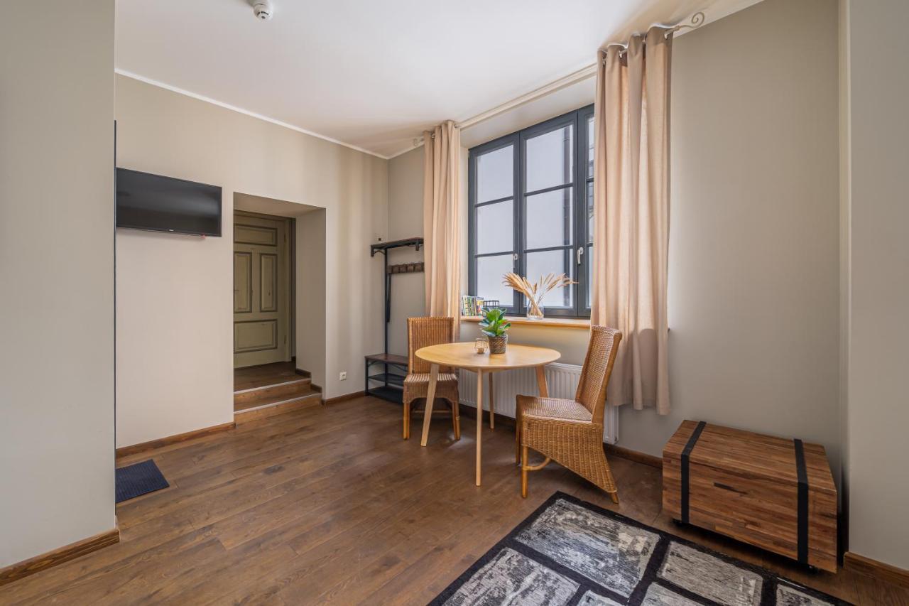 Enjoy Old Town Vibes In 1716 Laipu Residence With 4 Stylish Apartments And 1 Penthouse リガ エクステリア 写真