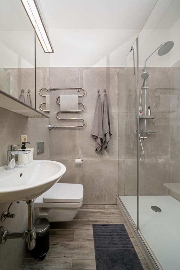 Enjoy Old Town Vibes In 1716 Laipu Residence With 4 Stylish Apartments And 1 Penthouse リガ エクステリア 写真